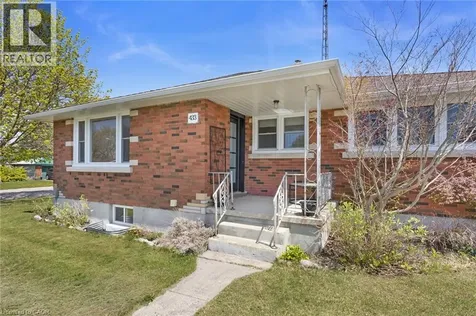 433 Northern Avenue Delhi ON N4B 2R7