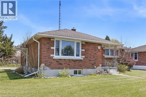 433 Northern Avenue Delhi ON N4B 2R7