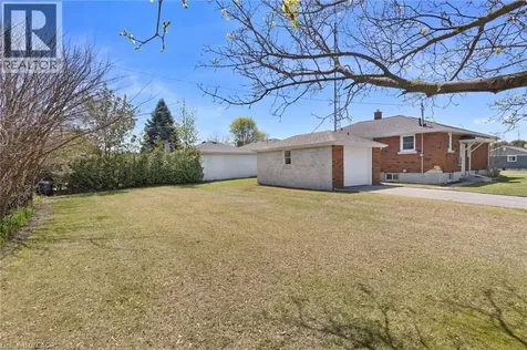 433 Northern Avenue Delhi ON N4B 2R7