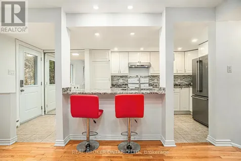 1204 Shillington Avenue Ottawa ON K1Z 7Z4