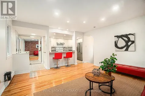 1204 Shillington Avenue Ottawa ON K1Z 7Z4