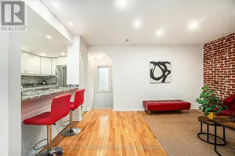 1204 Shillington Avenue Ottawa ON K1Z 7Z4