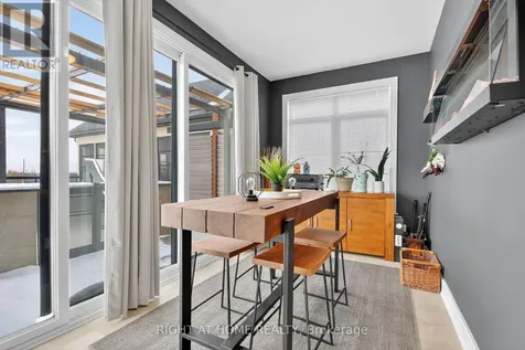 105 Ravenview Way Ottawa ON K2W 0E2