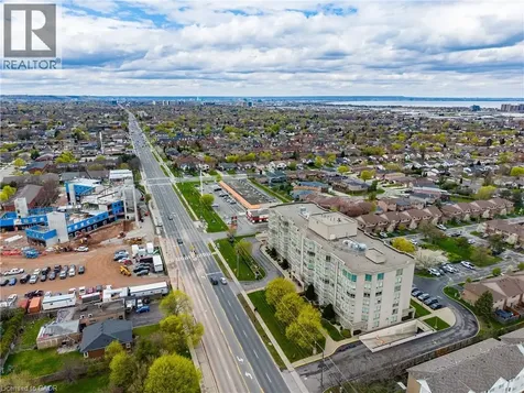 495 #8 Highway Stoney Creek ON L8G 5E1