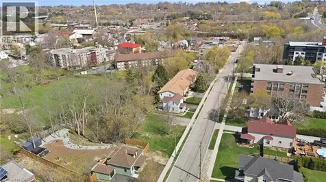 15 Robinson Street North Grimsby ON L3M 3C8