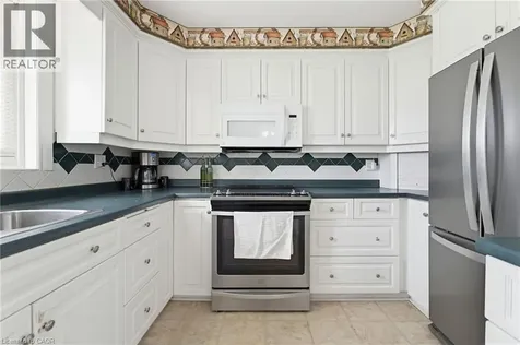 516 Mud Street East Hamilton ON L8J 3C7