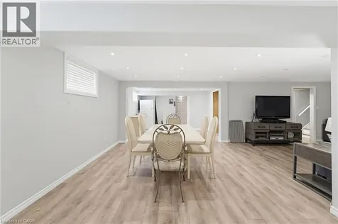 516 Mud Street East Hamilton ON L8J 3C7