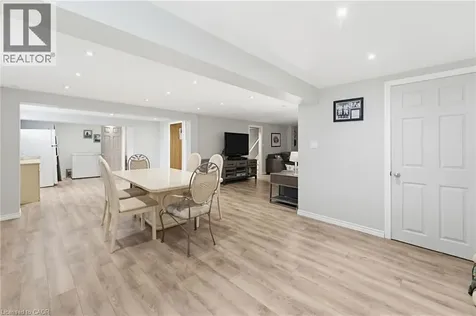 516 Mud Street East Hamilton ON L8J 3C7