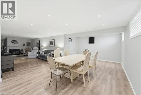 516 Mud Street East Hamilton ON L8J 3C7