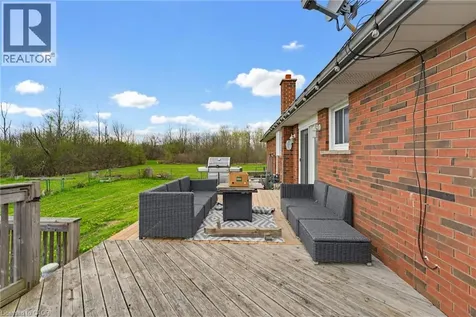 516 Mud Street East Hamilton ON L8J 3C7