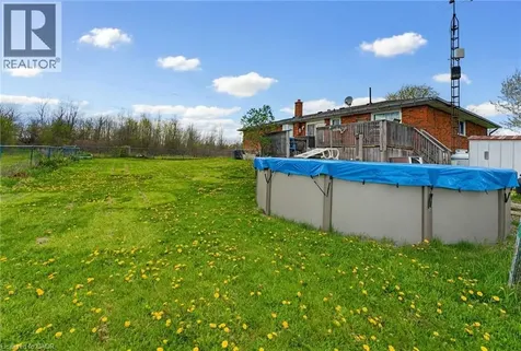 516 Mud Street East Hamilton ON L8J 3C7
