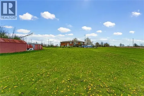 516 Mud Street East Hamilton ON L8J 3C7