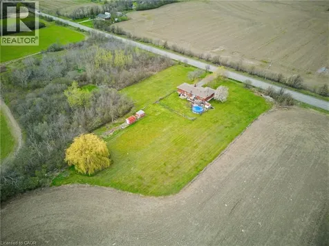 516 Mud Street East Hamilton ON L8J 3C7