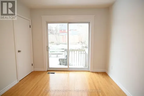 40 Winslow Drive Kitchener ON N2M 3E1