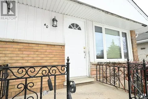 40 Winslow Drive Kitchener ON N2M 3E1