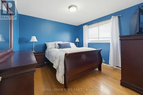 516 Mud Street East Hamilton ON L8J 3C7