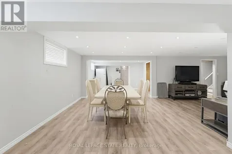 516 Mud Street East Hamilton ON L8J 3C7