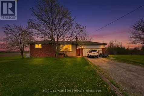 516 Mud Street East Hamilton ON L8J 3C7