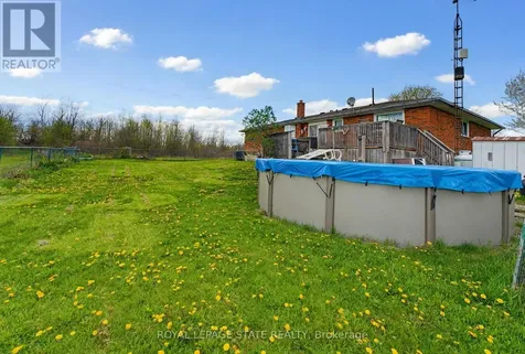 516 Mud Street East Hamilton ON L8J 3C7