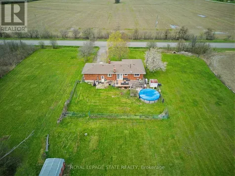 516 Mud Street East Hamilton ON L8J 3C7