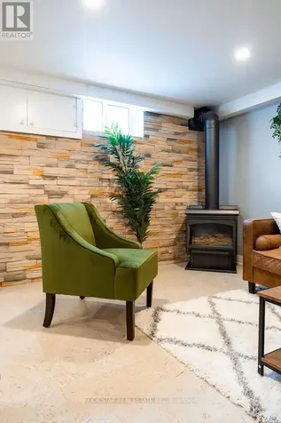 102 Kribs Street Cambridge ON N3C 3N5