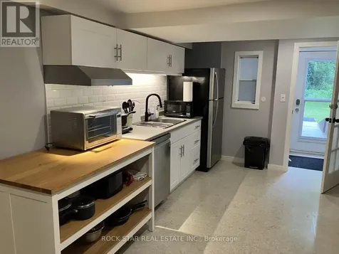 102 Kribs Street Cambridge ON N3C 3N5