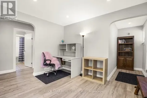 102 Kribs Street Cambridge ON N3C 3N5