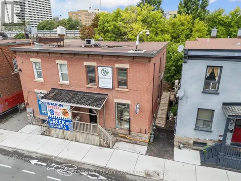 5 Hawthorne Avenue Ottawa ON K1S 0A9