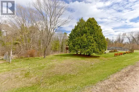 6196 132 Highway Bonnechere Valley ON K0J 1N0
