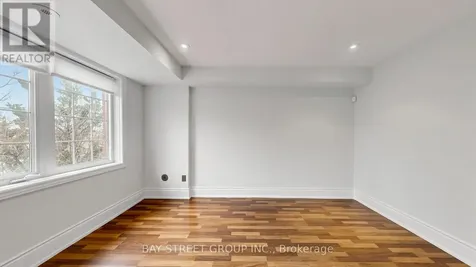 97 Zokol Drive Aurora ON L4G 0B9