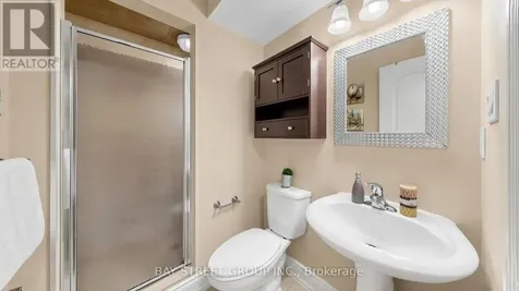 97 Zokol Drive Aurora ON L4G 0B9