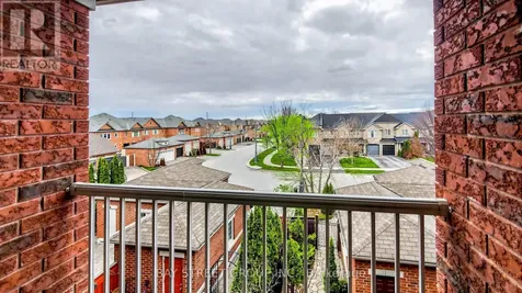 97 Zokol Drive Aurora ON L4G 0B9