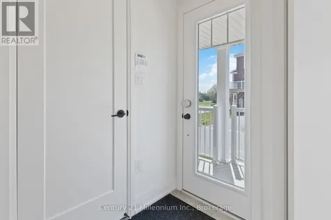5 Dunes Drive Wasaga Beach ON L9Z 0J1