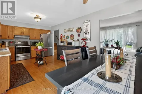 32 Bonaventure Place Penetanguishene ON L9M 1J3