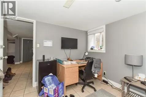 166 Elgin Crescent Waterloo ON N2J 2S6