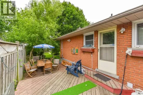 166 Elgin Crescent Waterloo ON N2J 2S6
