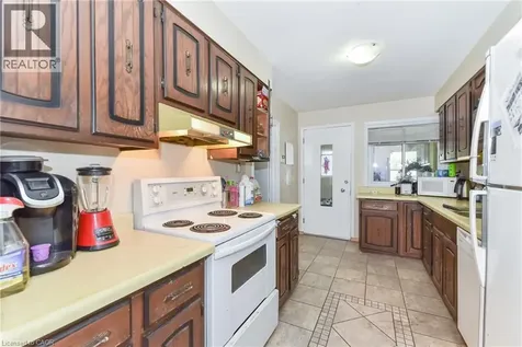 166 Elgin Crescent Waterloo ON N2J 2S6