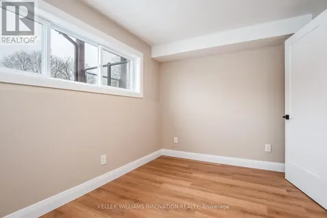 627 Glen Forrest Boulevard Waterloo ON N2L 4K1