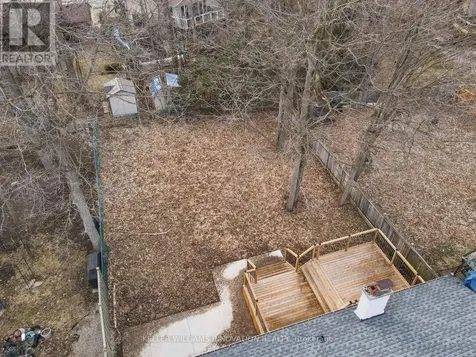 627 Glen Forrest Boulevard Waterloo ON N2L 4K1