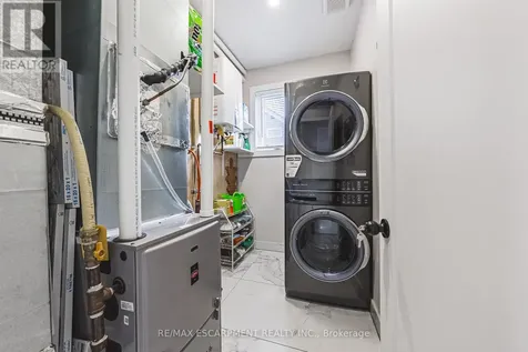 68 Vansitmart Avenue Hamilton (homeside) ON L8H 3A5