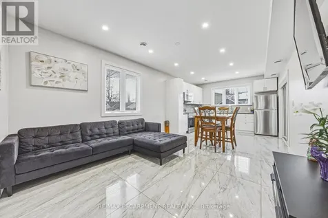 68 Vansitmart Avenue Hamilton (homeside) ON L8H 3A5