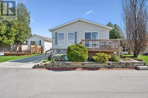 27 Trillium Beach Drive Pvt Drive Puslinch ON N0B 2J0