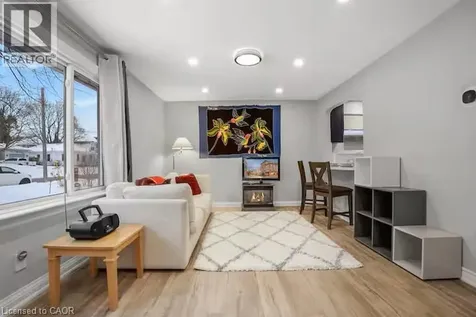 102 Kribs Street Cambridge ON N3C 3N5