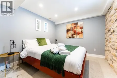 102 Kribs Street Cambridge ON N3C 3N5
