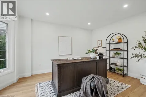 507 Grand Ridge Drive Cambridge ON N1S 4Y9