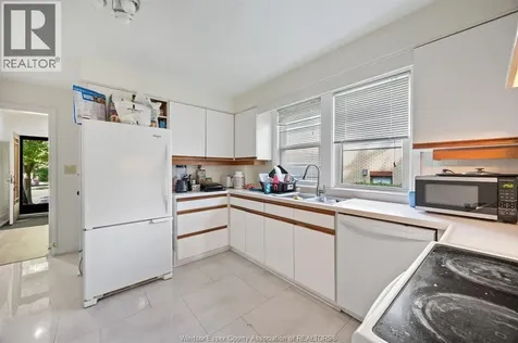 456 Askin Avenue Windsor ON N9B 2X4