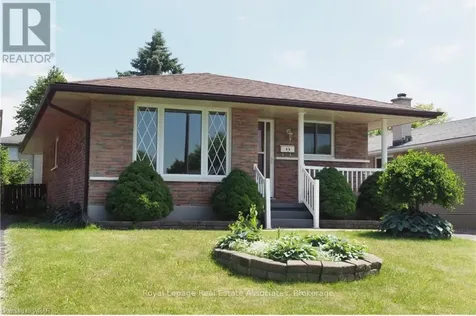 86 Overlea Crescent Kitchener ON N2M 5A9