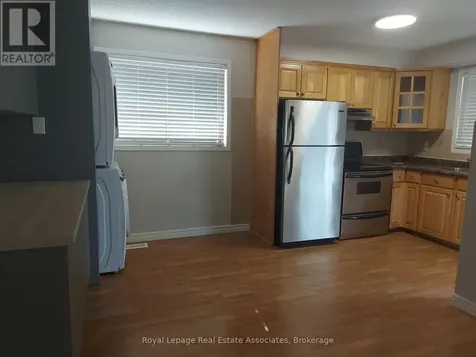 86 Overlea Crescent Kitchener ON N2M 5A9