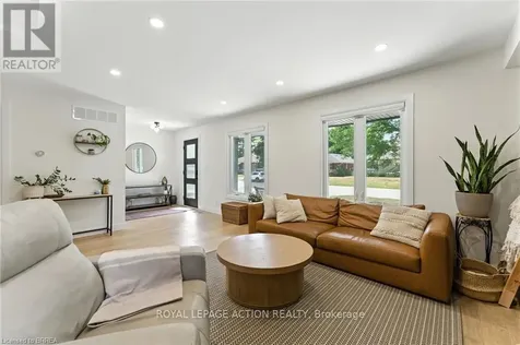 37 Barnes Avenue Brantford ON N3R 4Y9