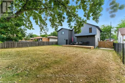 37 Barnes Avenue Brantford ON N3R 4Y9